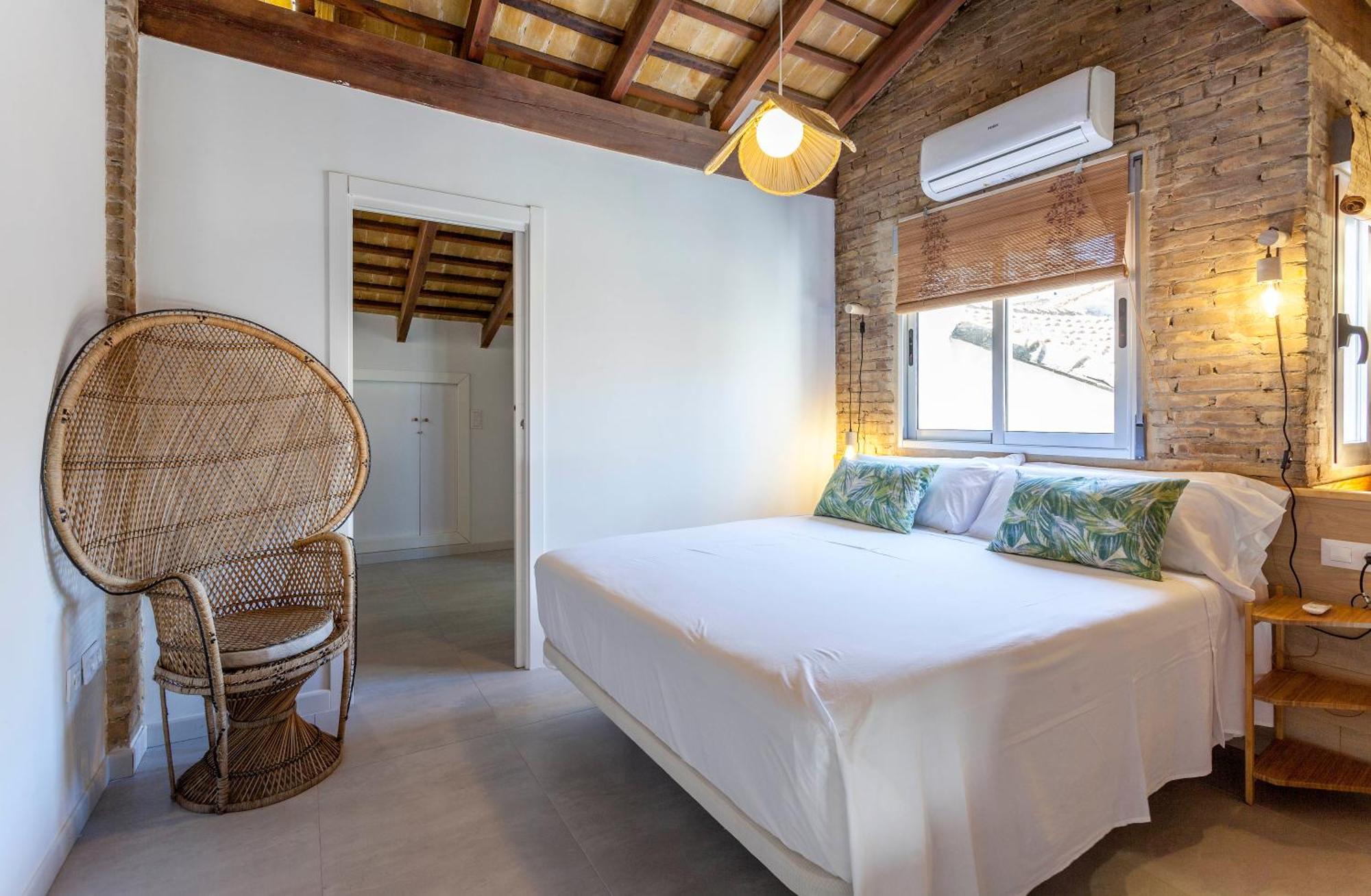 Mediterranean Gem Getaway Валенсия Экстерьер фото